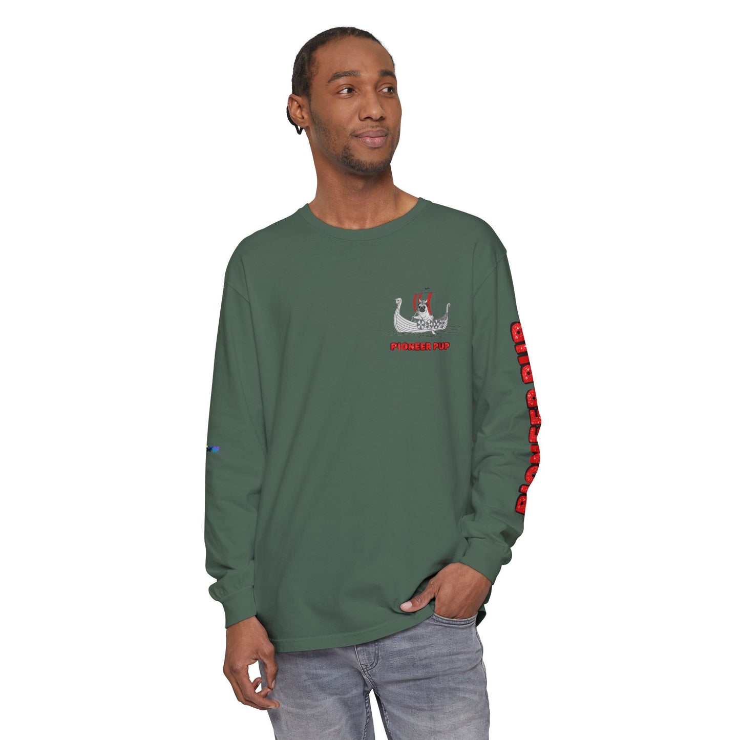 Pioneer Pup | Pug Long Sleeve Tee