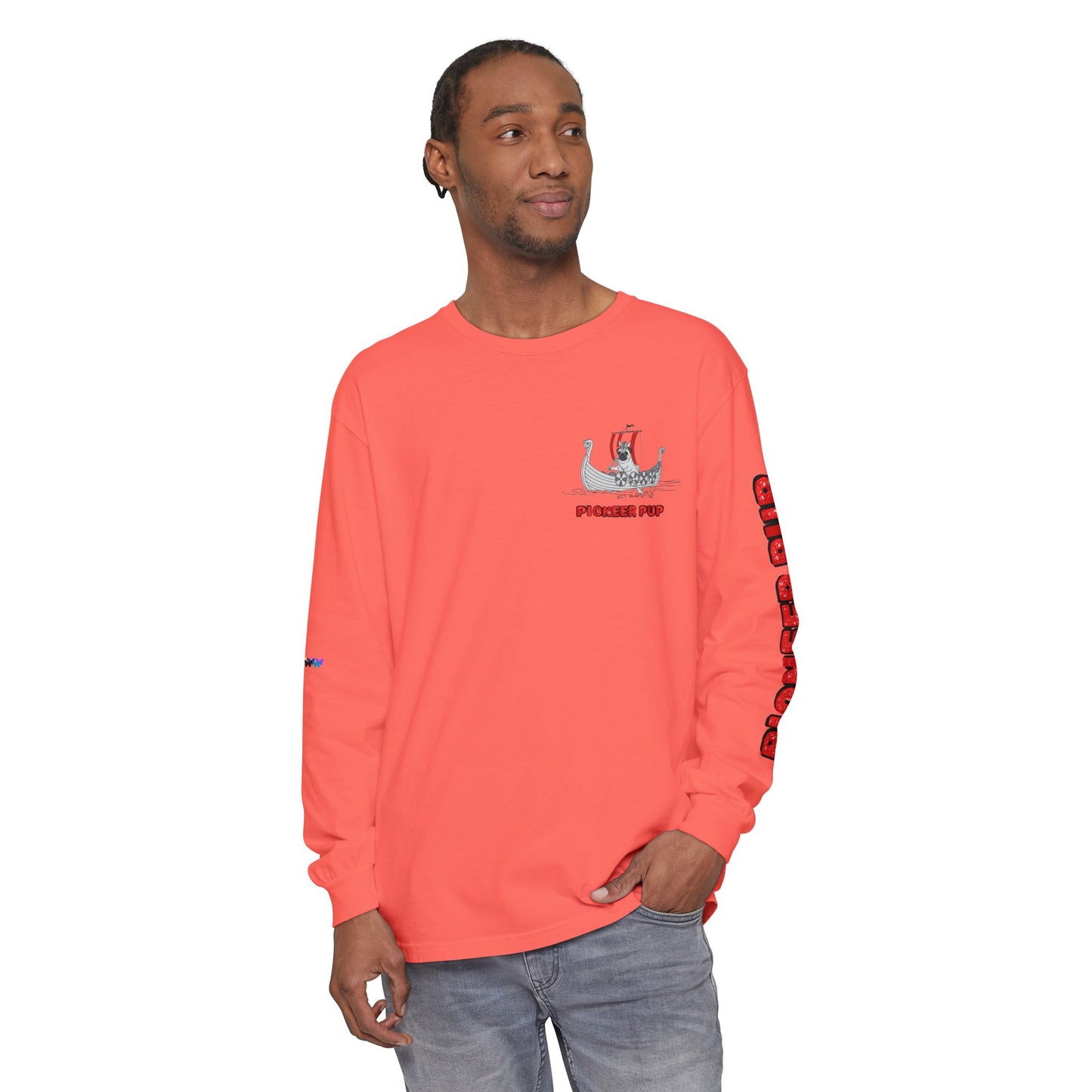 Pioneer Pup | Pug Long Sleeve Tee