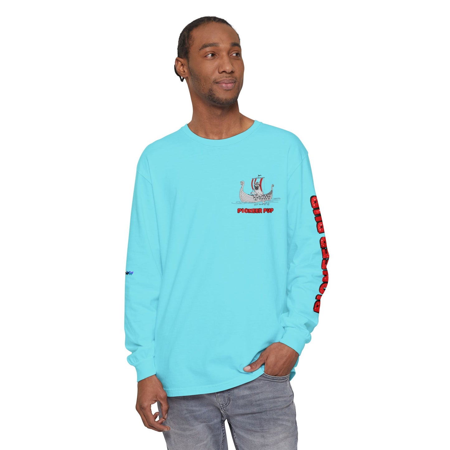 Pioneer Pup | Pug Long Sleeve Tee